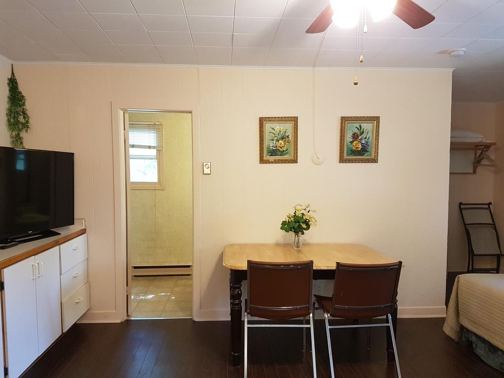 Motel Belair Rigaud Экстерьер фото