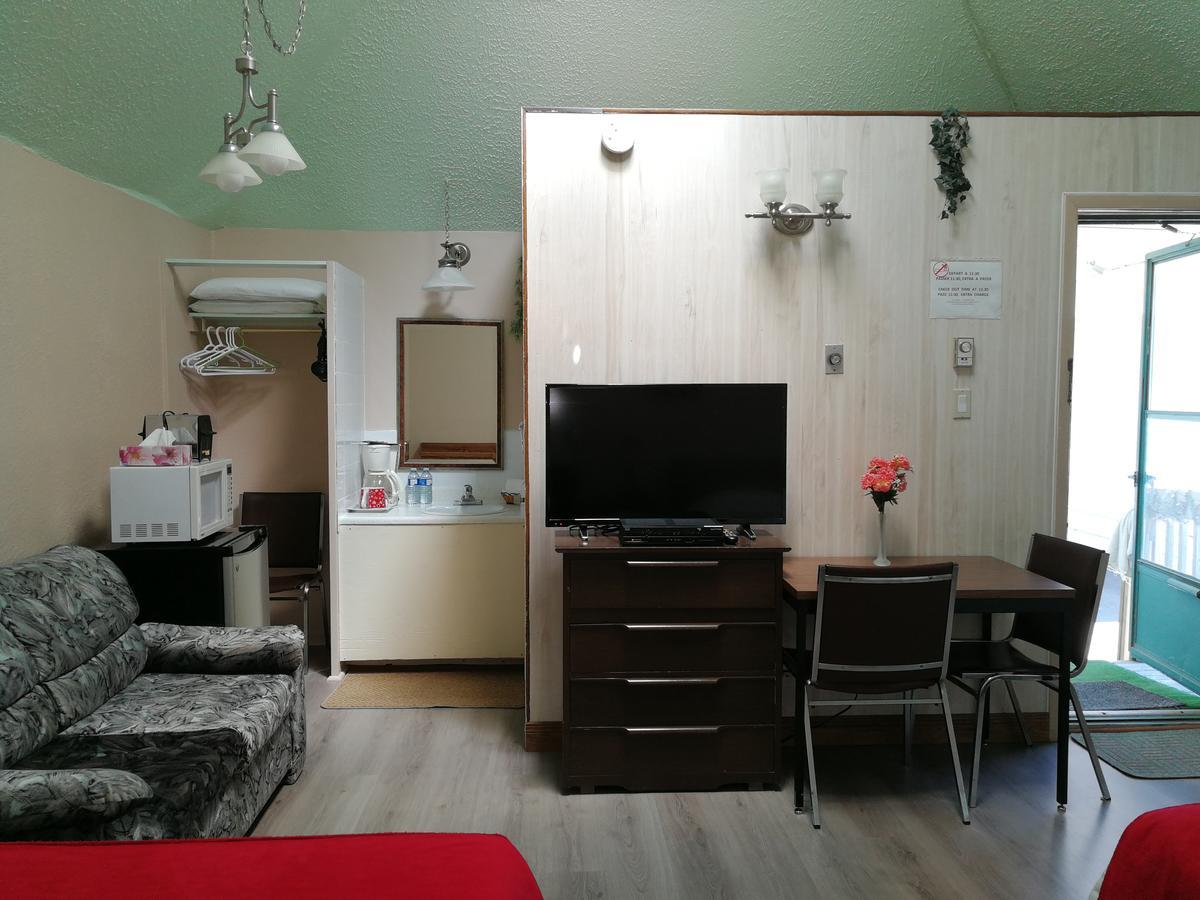 Motel Belair Rigaud Экстерьер фото